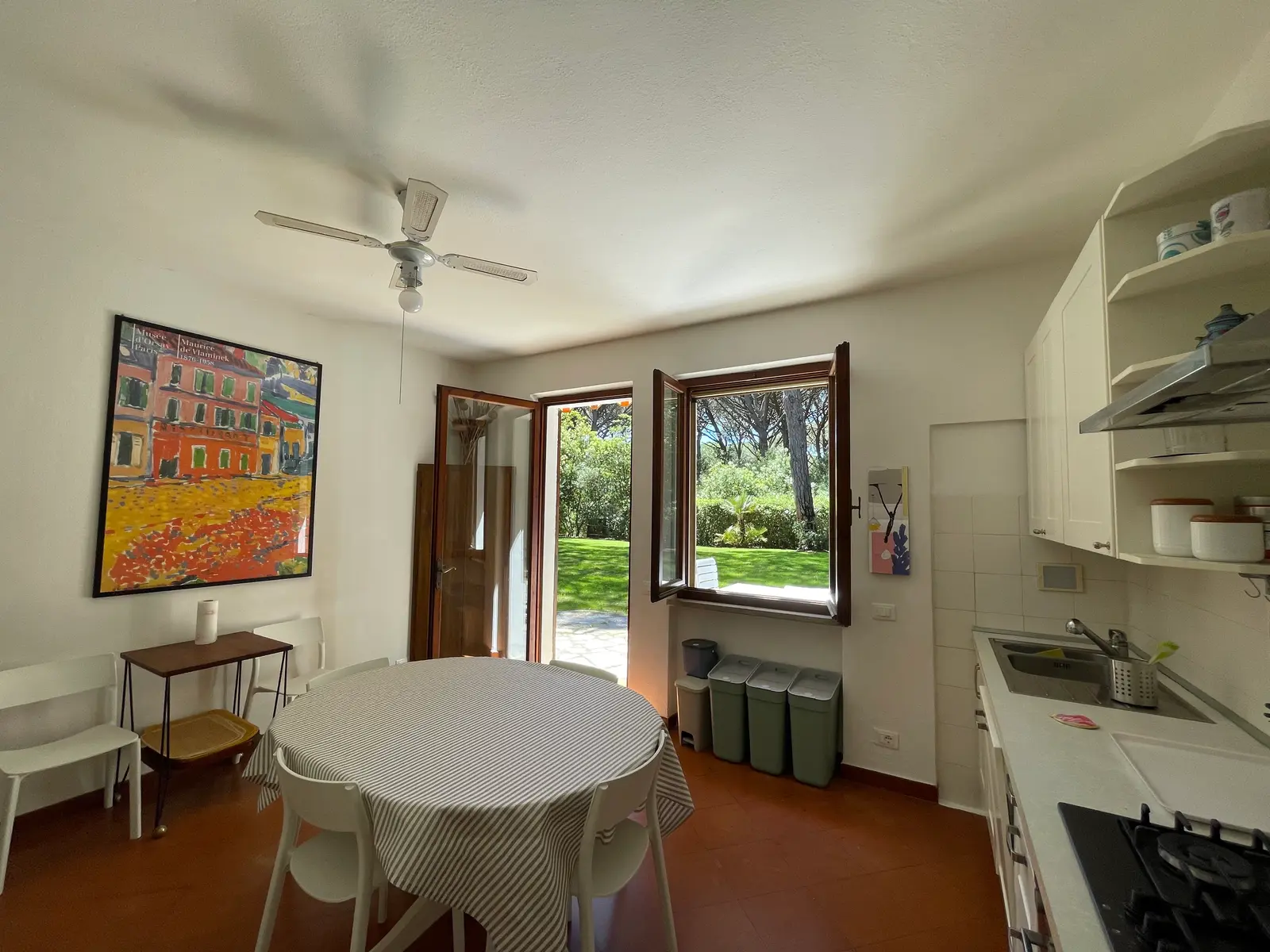 Seconda foto della cucina
